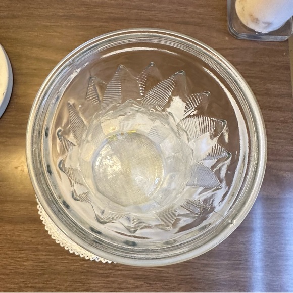 Vintage MCM Clear E. O. Brody Co Textured Leaf Feather Tall Glass Flower Vase - Picture 4 of 7